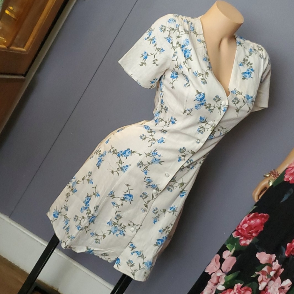 Gorgeous Lined Floral Linen Dress - Picture 1 of 12